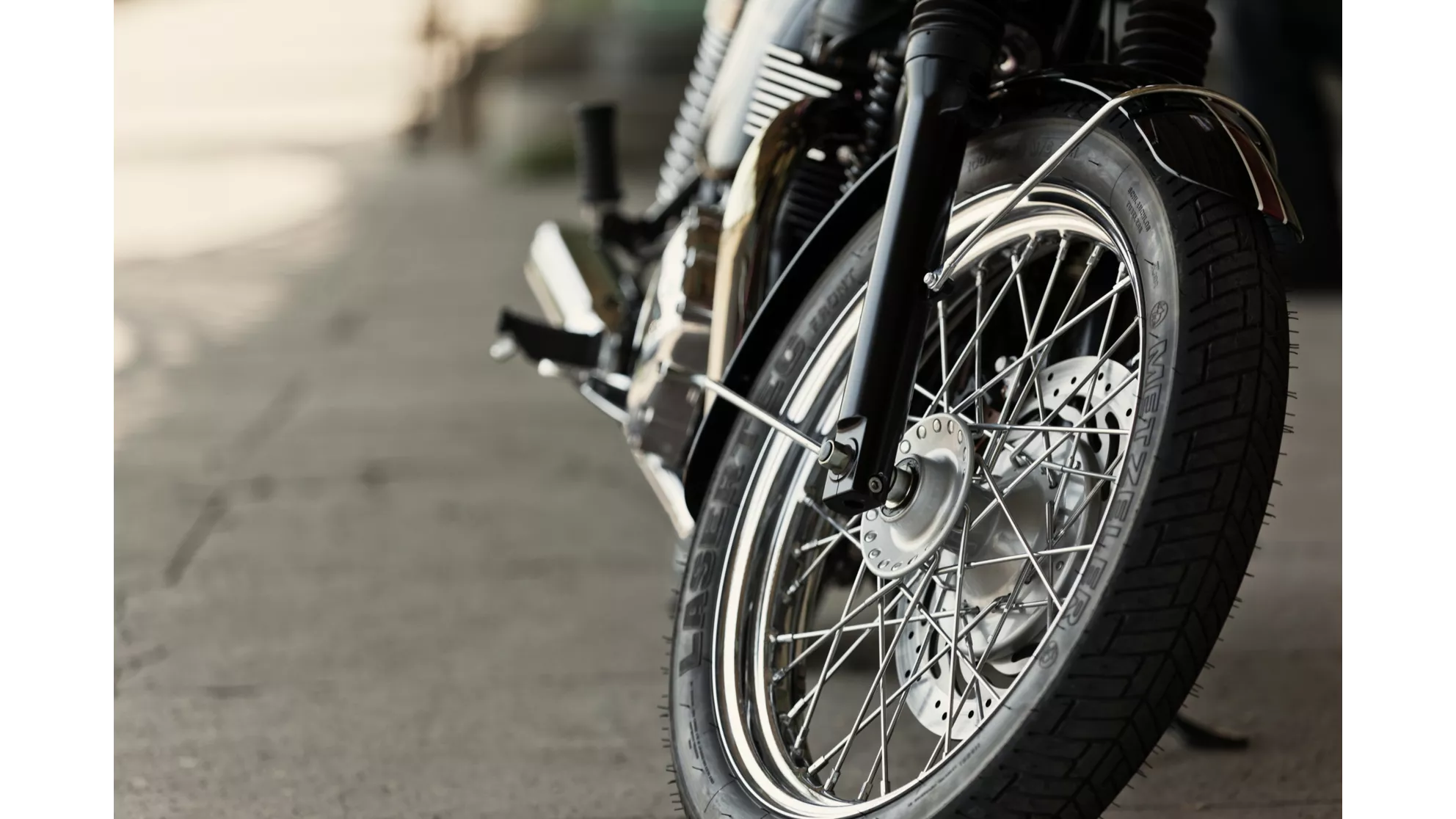 Triumph Bonneville T100 - Image 17 Triumph Bonneville T100 - Image 17