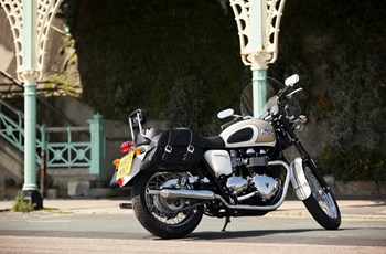 Triumph Bonneville T100 2014 - Bild 22 Triumph Bonneville T100 2014 - Bild 22