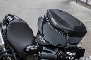 Triumph Speed Triple 1050 2014 - Bild 6 Triumph Speed Triple 1050 2014 - Bild 6