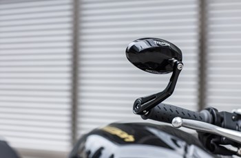 Triumph Speed Triple 1050 2014 - Bild 10 Triumph Speed Triple 1050 2014 - Bild 10
