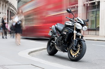 Triumph Speed Triple 1050 2014 - Bild 22 Triumph Speed Triple 1050 2014 - Bild 22
