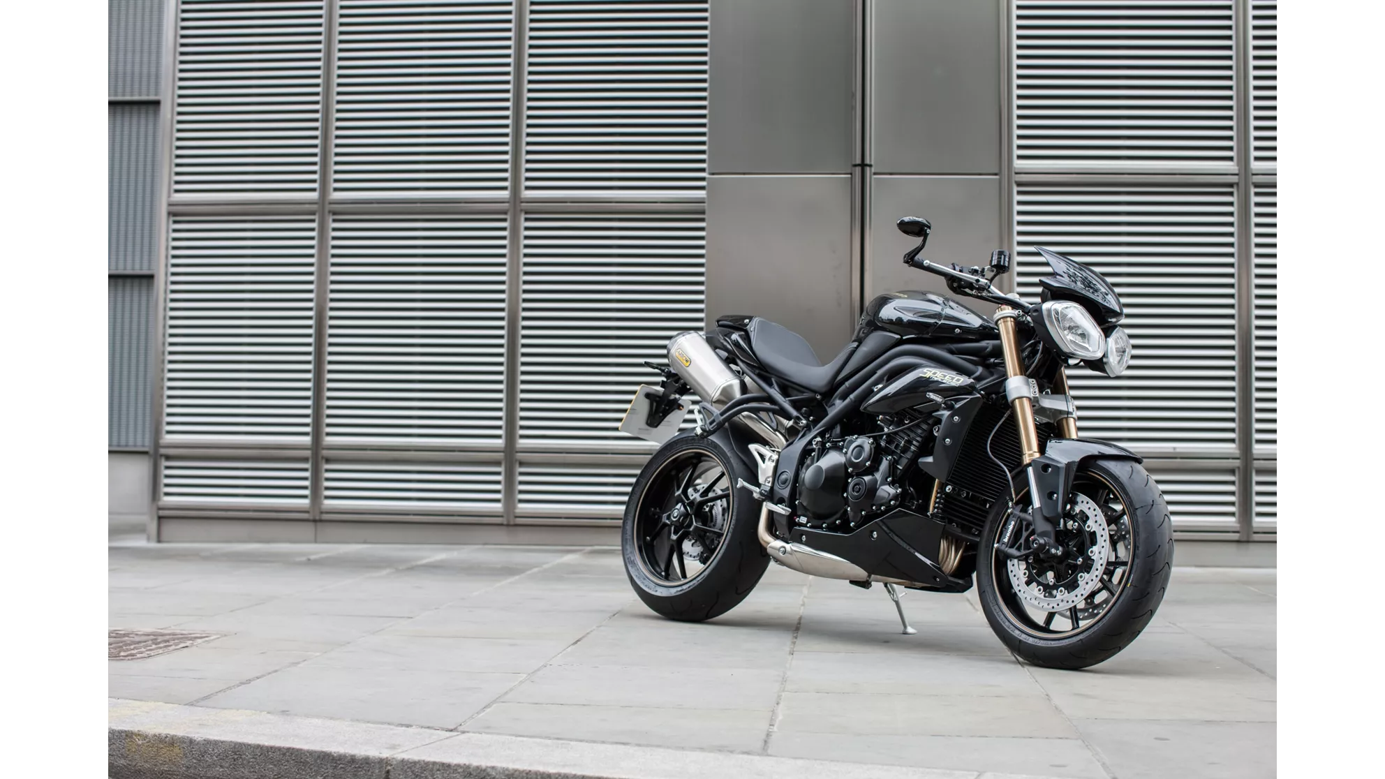 Triumph Speed Triple 1050 - Image 23 Triumph Speed Triple 1050 - Image 23