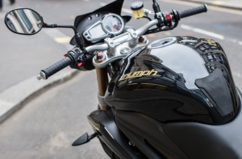 Triumph Speed Triple 1050 2014 - Bild 27 Triumph Speed Triple 1050 2014 - Bild 27