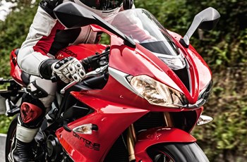 Triumph Daytona 675 2014 - Bild 16 Triumph Daytona 675 2014 - Bild 16