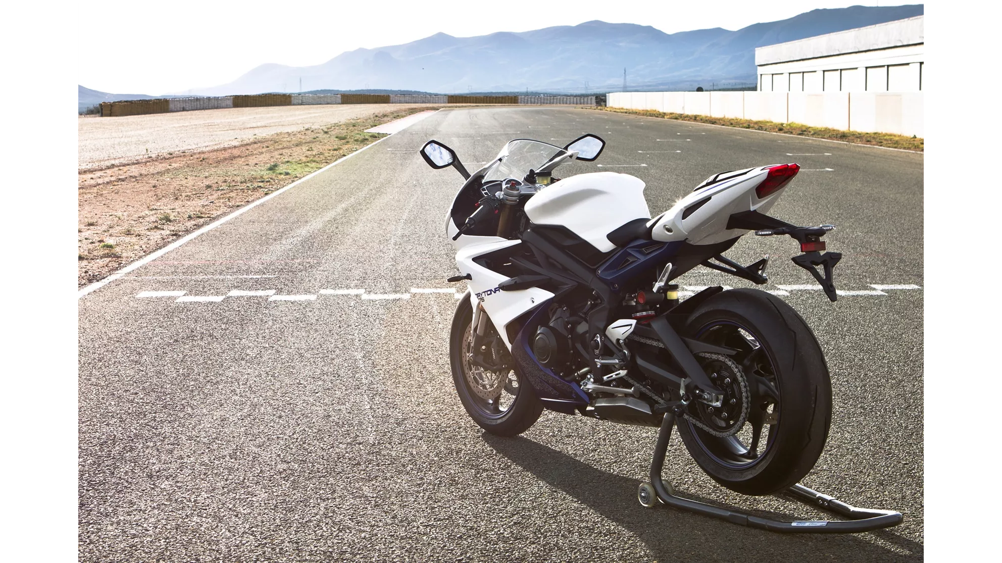 Triumph Daytona 675 - Image 16 Triumph Daytona 675 - Image 16