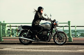 Triumph Bonneville 2014 - Bild 3 Triumph Bonneville 2014 - Bild 3