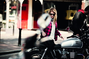Triumph Bonneville 2014 - Bild 6 Triumph Bonneville 2014 - Bild 6
