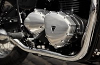 Triumph Bonneville SE 2014 - Bild 10