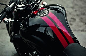 Triumph Rocket III Roadster 2014 - Bild 6