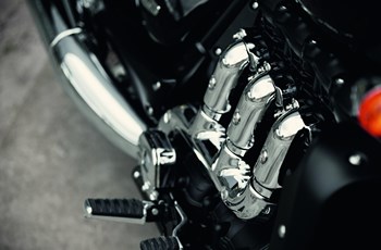 Triumph Rocket III Roadster 2014 - Bild 8