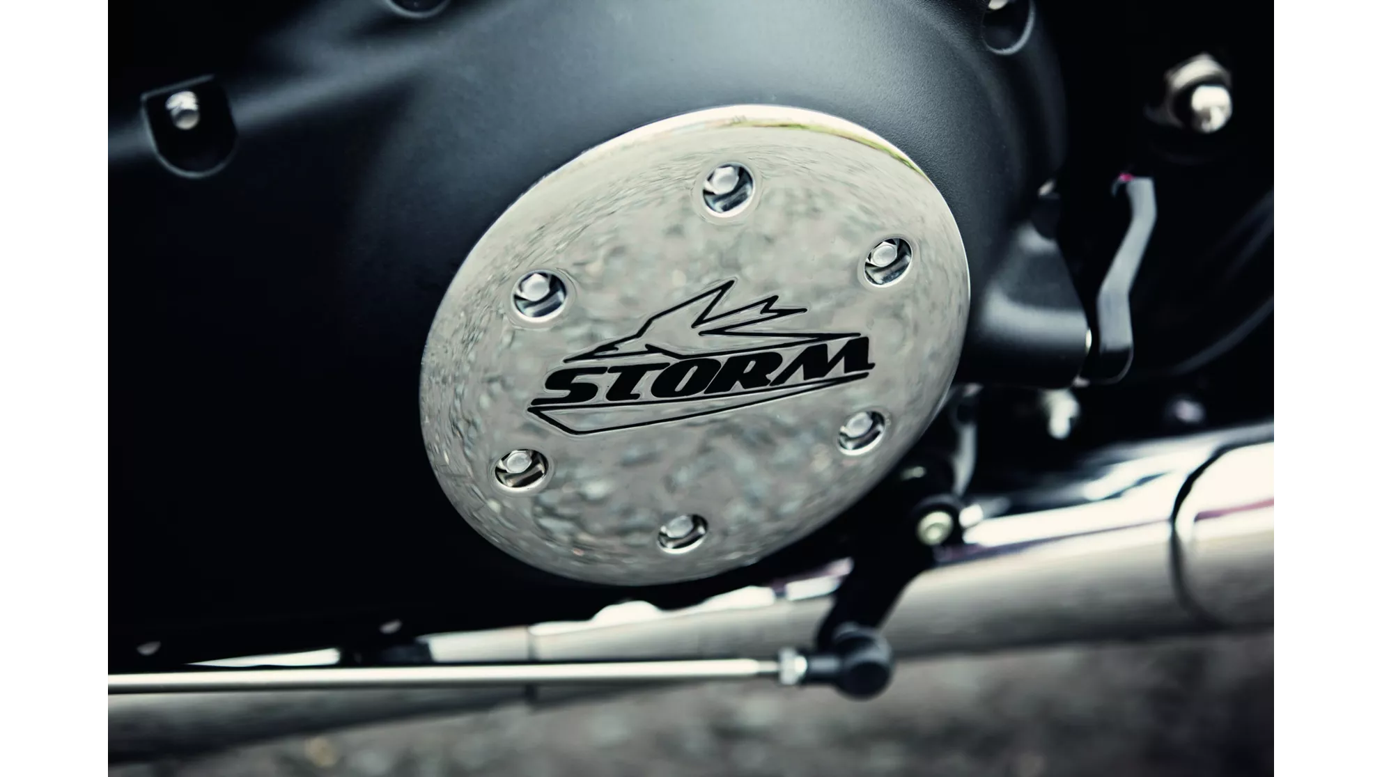 Triumph Thunderbird Storm - Image 2 Triumph Thunderbird Storm - Image 2