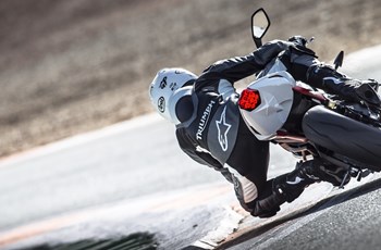 Triumph Daytona 675 R 2014 - Bild 15 Triumph Daytona 675 R 2014 - Bild 15
