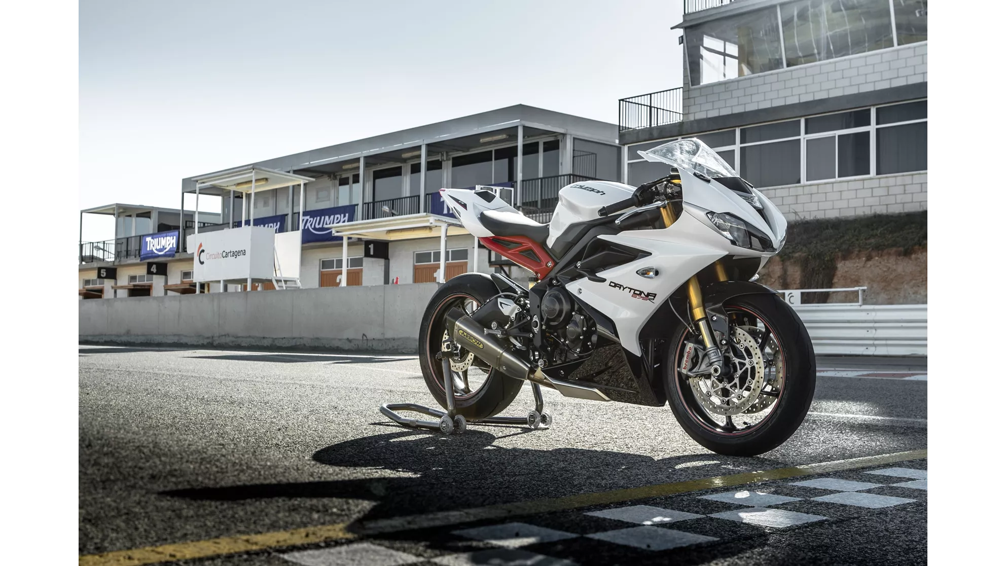 Triumph Daytona 675 R - Image 19 Triumph Daytona 675 R - Image 19