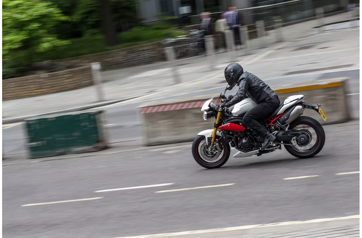 Triumph Speed Triple R Triumph Speed Triple R