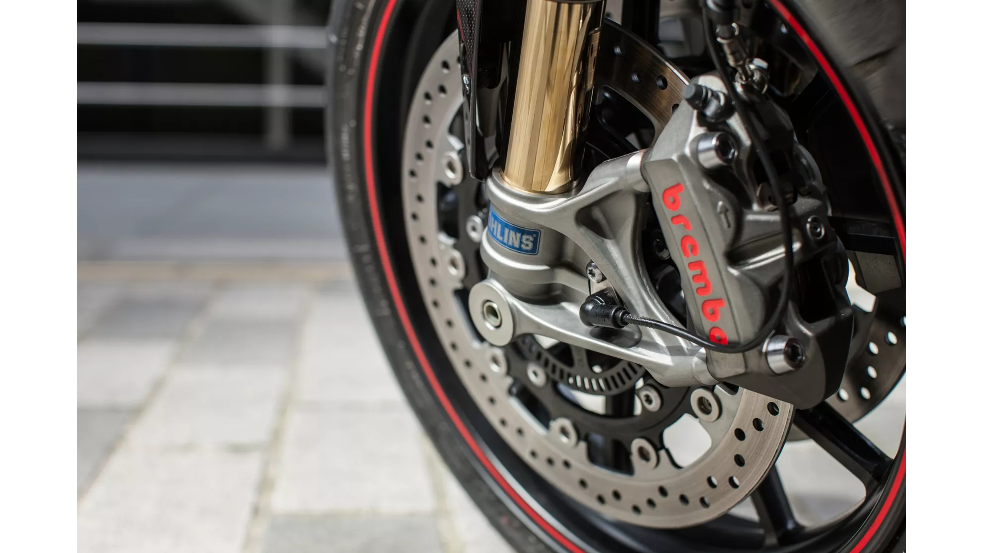 Triumph Speed Triple R - Image 2 Triumph Speed Triple R - Image 2