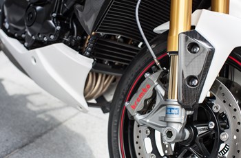 Triumph Speed Triple R 2014 - Bild 5 Triumph Speed Triple R 2014 - Bild 5