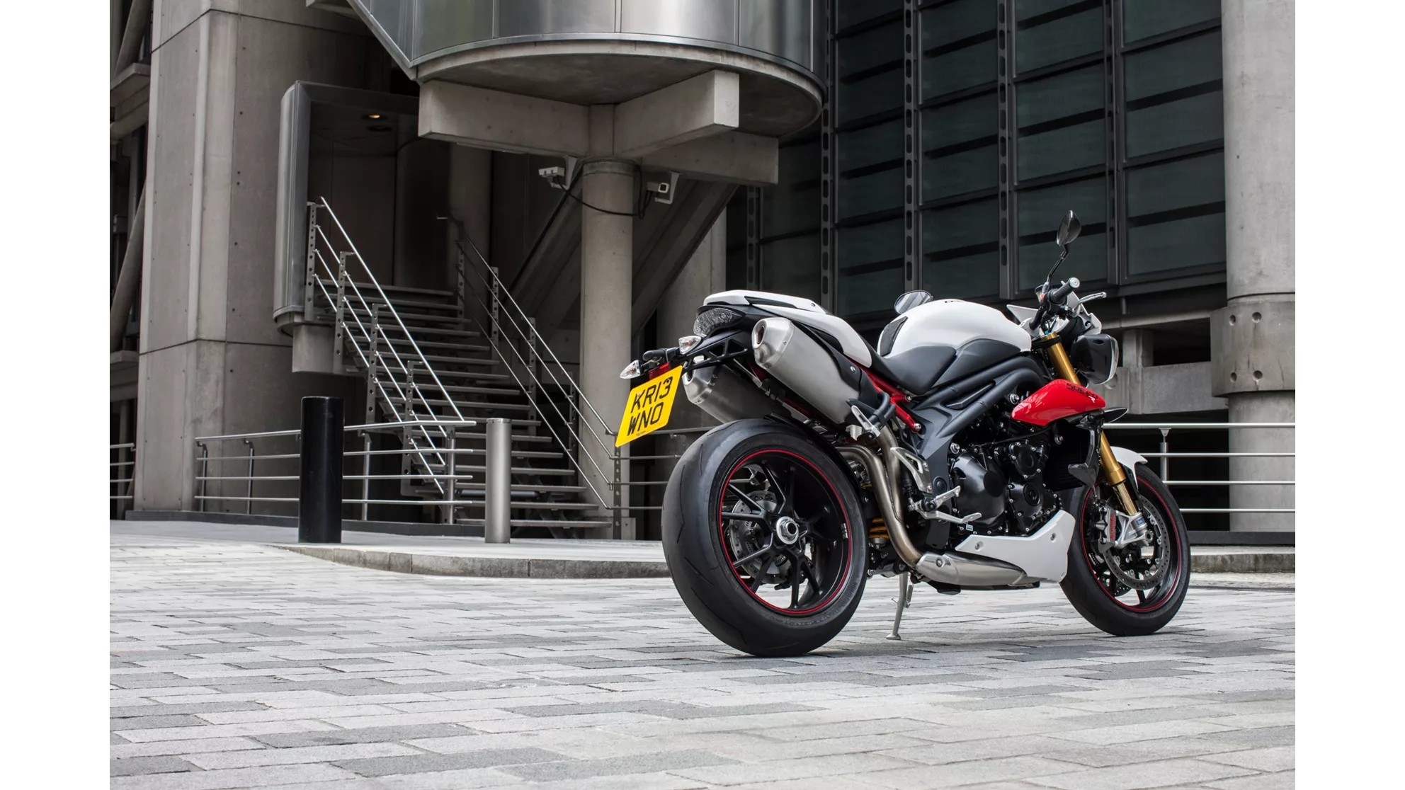 Triumph Speed Triple R - Image 10 Triumph Speed Triple R - Image 10