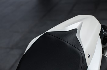 Triumph Speed Triple R 2014 - Bild 17 Triumph Speed Triple R 2014 - Bild 17