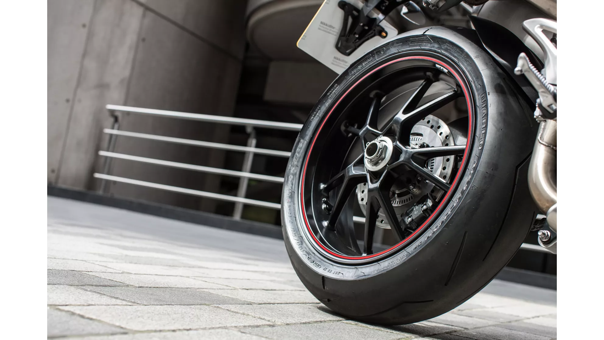 Triumph Speed Triple R - Image 21 Triumph Speed Triple R - Image 21