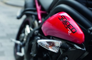 Triumph Speed Triple R 2014 - Bild 27 Triumph Speed Triple R 2014 - Bild 27