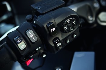 Triumph Trophy SE 2014 - Bild 20