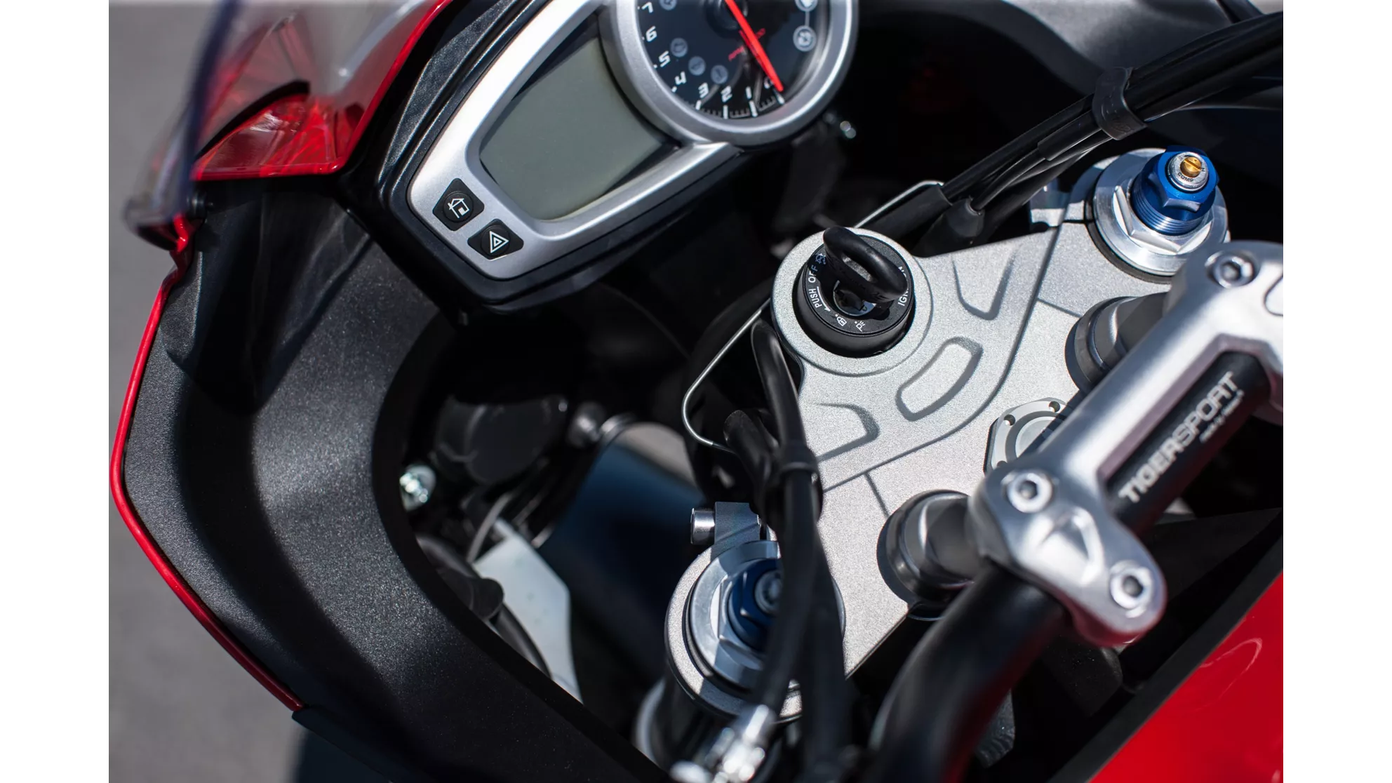 Triumph Tiger Sport 1050 - Image 7 Triumph Tiger Sport 1050 - Image 7