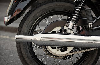 Triumph Bonneville T100 Black 2014 - Bild 6 Triumph Bonneville T100 Black 2014 - Bild 6