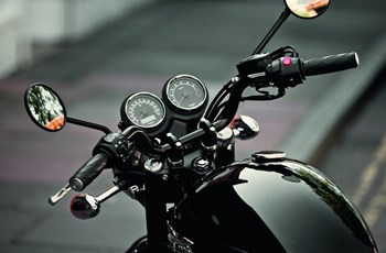 Triumph Bonneville T100 Black 2014 - Bild 13 Triumph Bonneville T100 Black 2014 - Bild 13