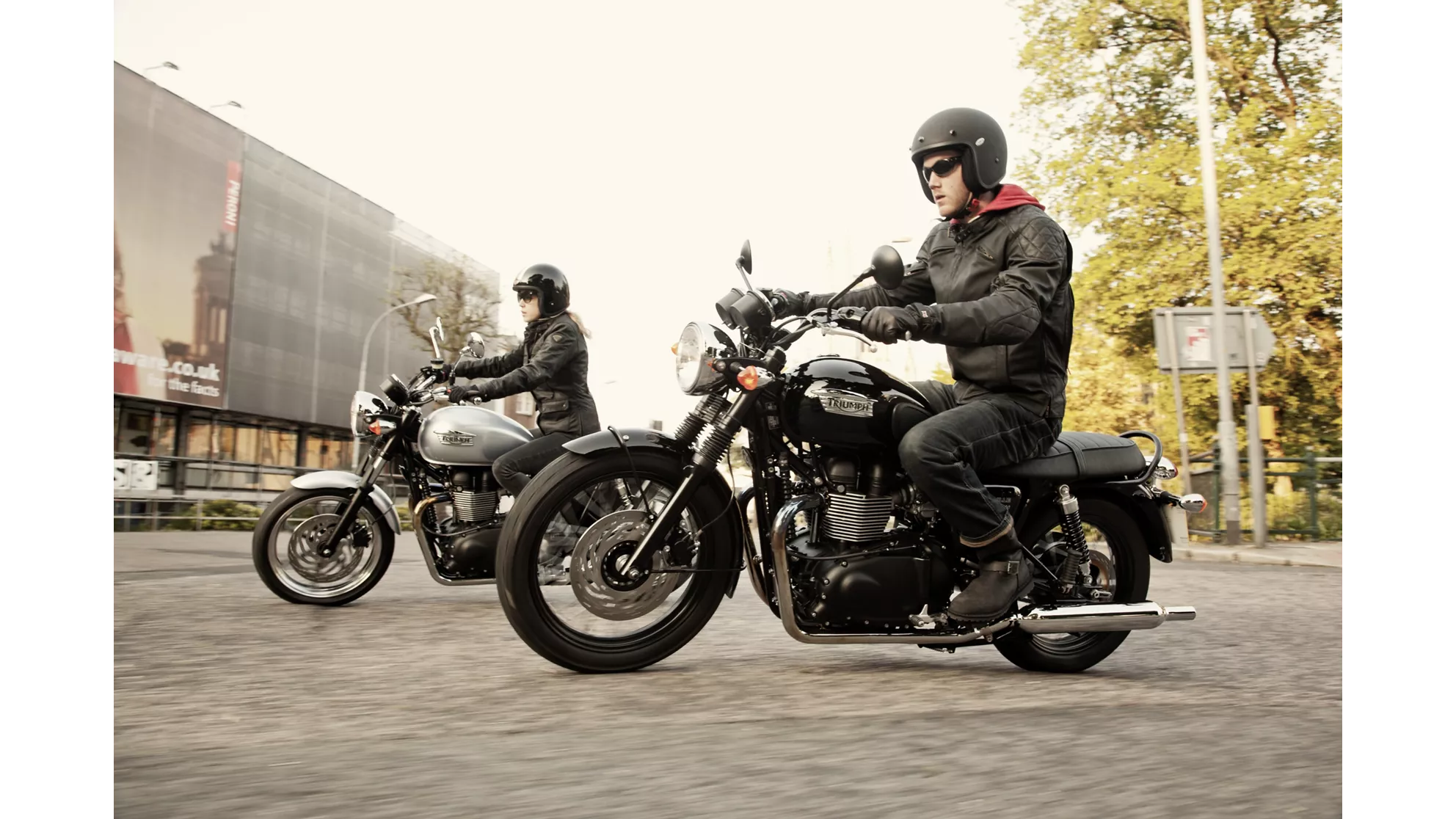 Triumph Bonneville T100 Black - Image 13 Triumph Bonneville T100 Black - Image 13