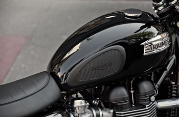 Triumph Bonneville T100 Black 2014 - Bild 19 Triumph Bonneville T100 Black 2014 - Bild 19
