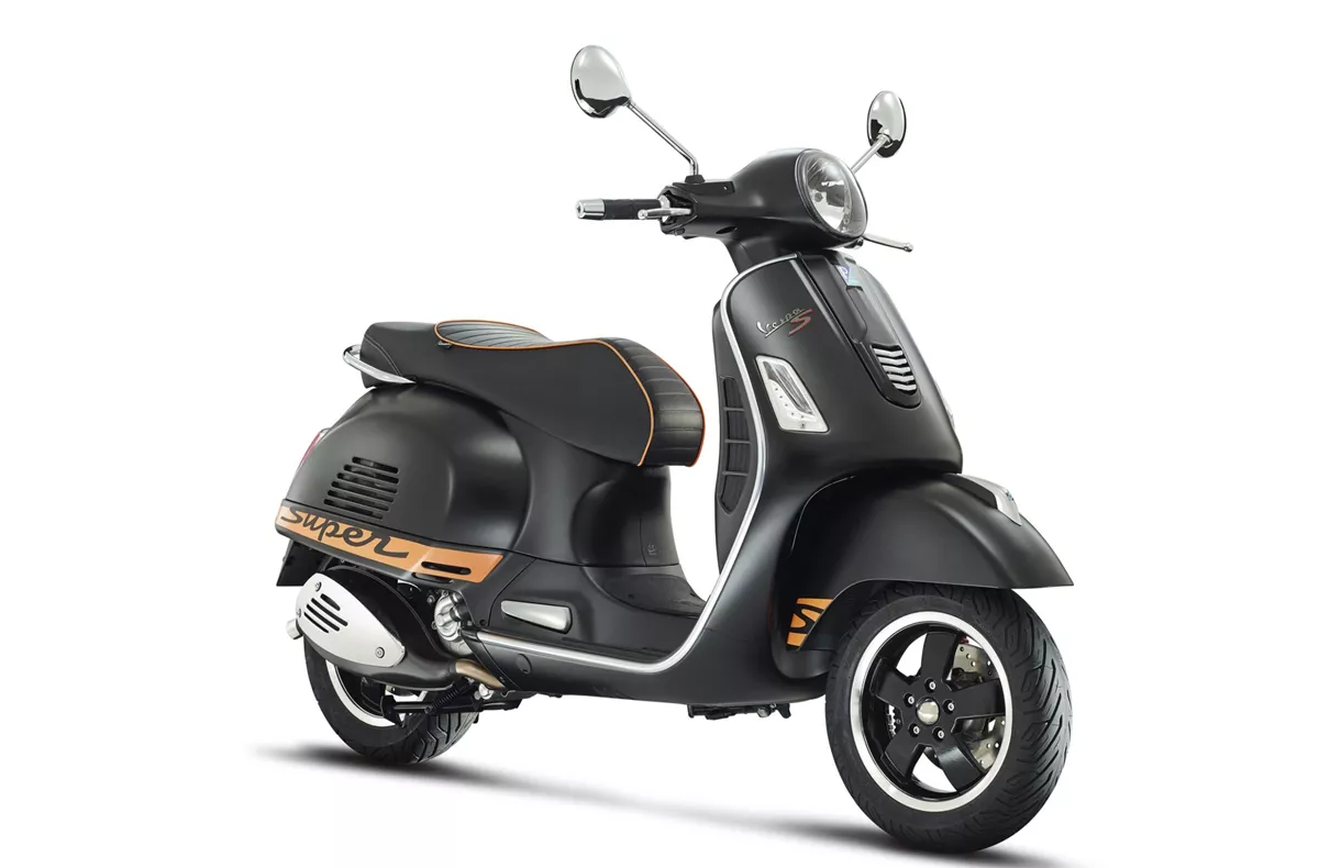 Vespa GTS 300 i.e. Super Sport Vespa GTS 300 i.e. Super Sport