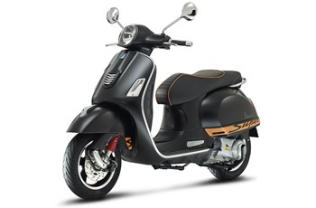 Vespa GTS 300 i.e. Super Sport 2014 - Bild 3 Vespa GTS 300 i.e. Super Sport 2014 - Bild 3