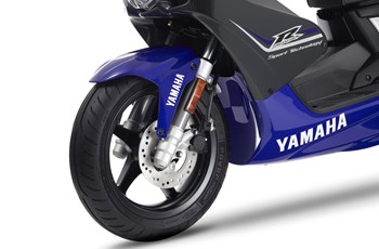 Yamaha Aerox R 2014 - Bild 4 Yamaha Aerox R 2014 - Bild 4