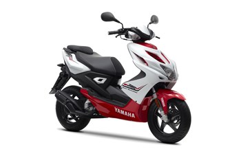 Yamaha Aerox R 2014 - Bild 10 Yamaha Aerox R 2014 - Bild 10