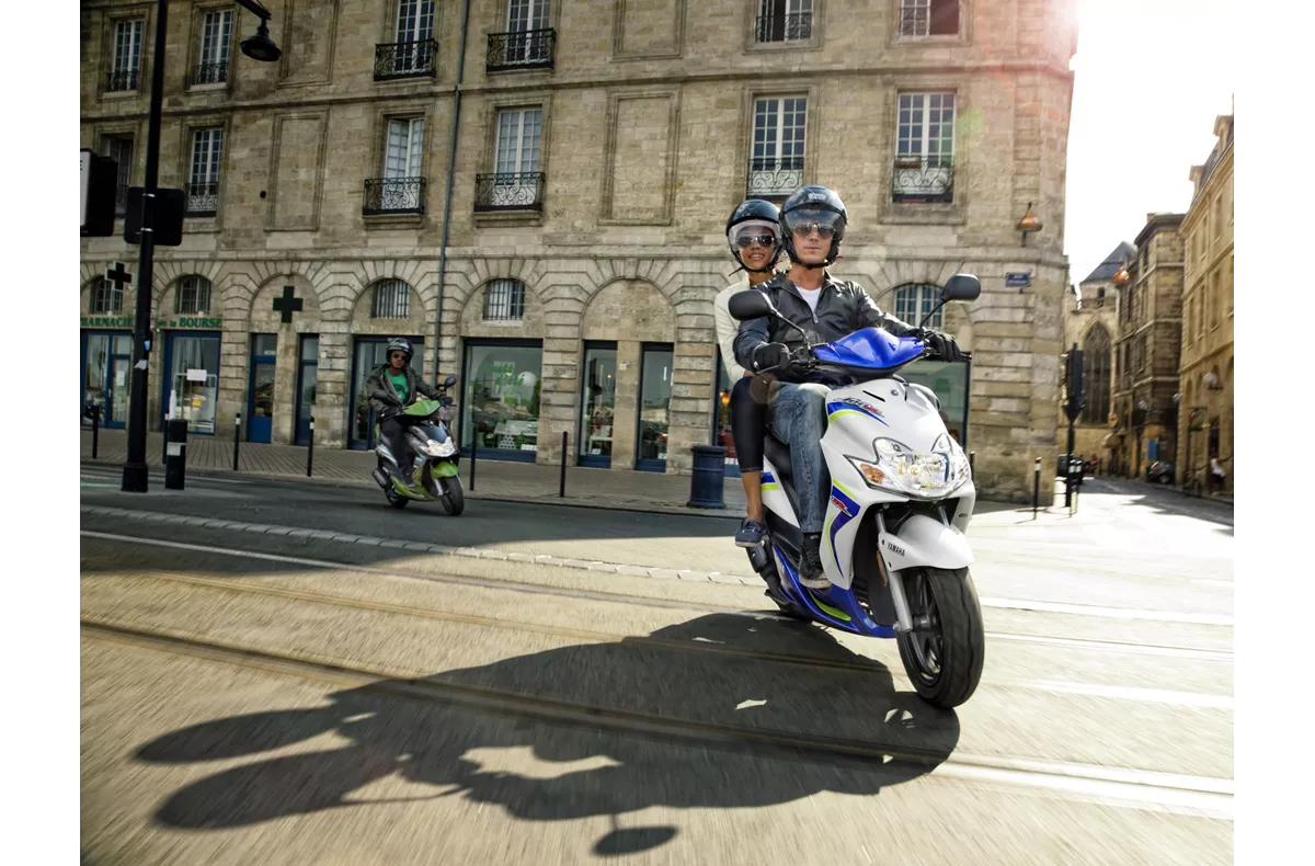 Yamaha Jog-R Yamaha Jog-R