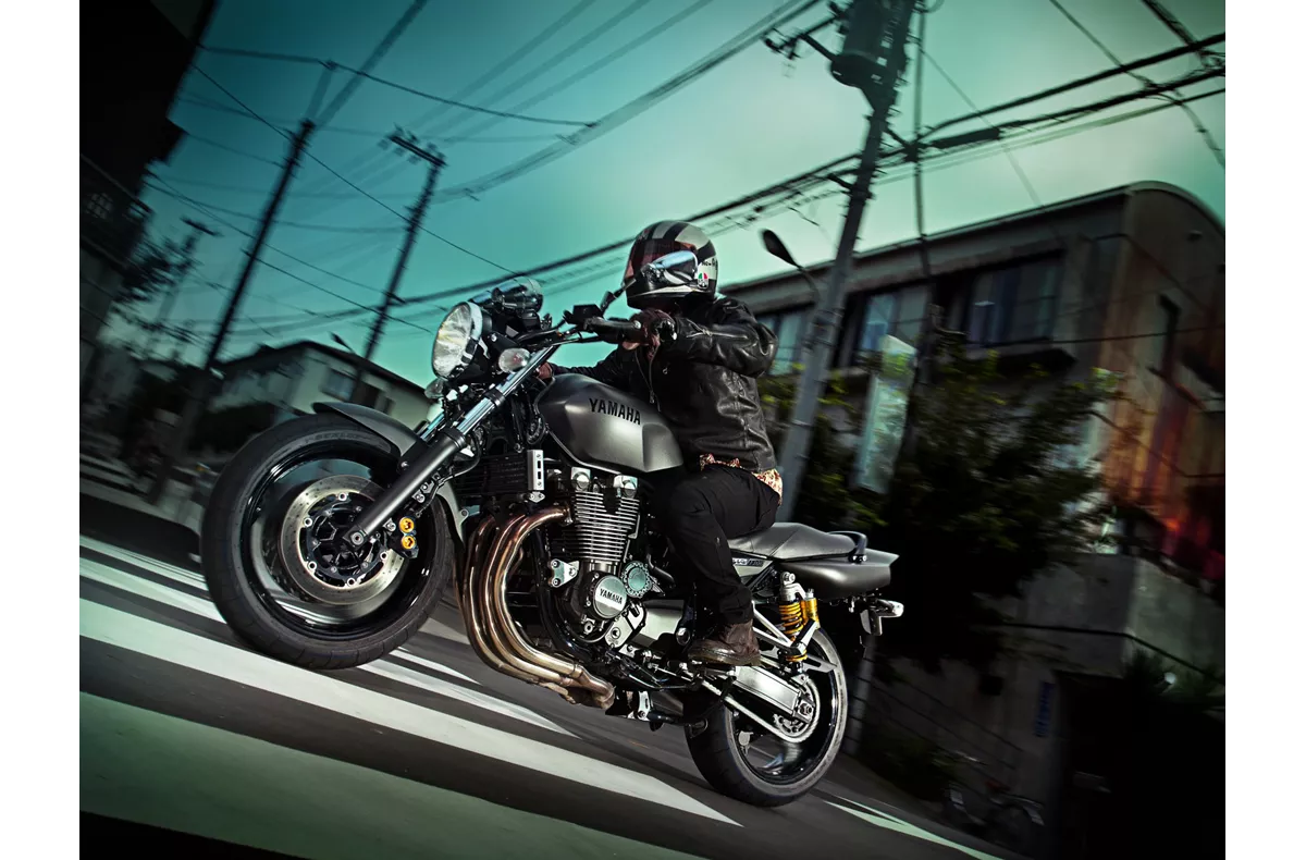 Yamaha XJR 1300 Yamaha XJR 1300