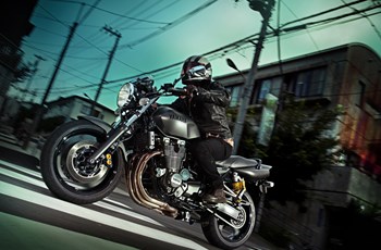 Yamaha XJR 1300 2014 - Bild 2 Yamaha XJR 1300 2014 - Bild 2