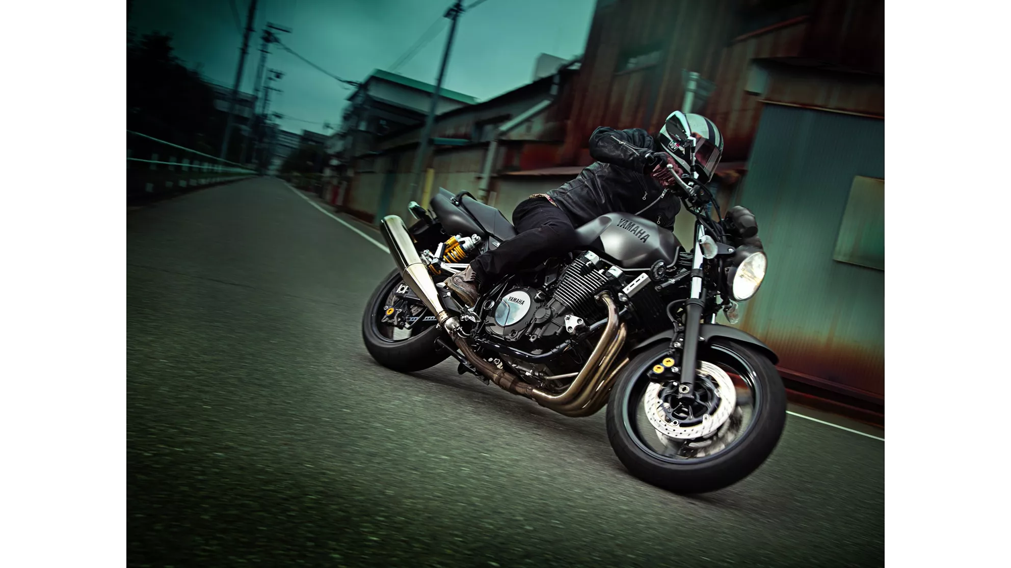 Yamaha XJR 1300 - Image 1 Yamaha XJR 1300 - Image 1