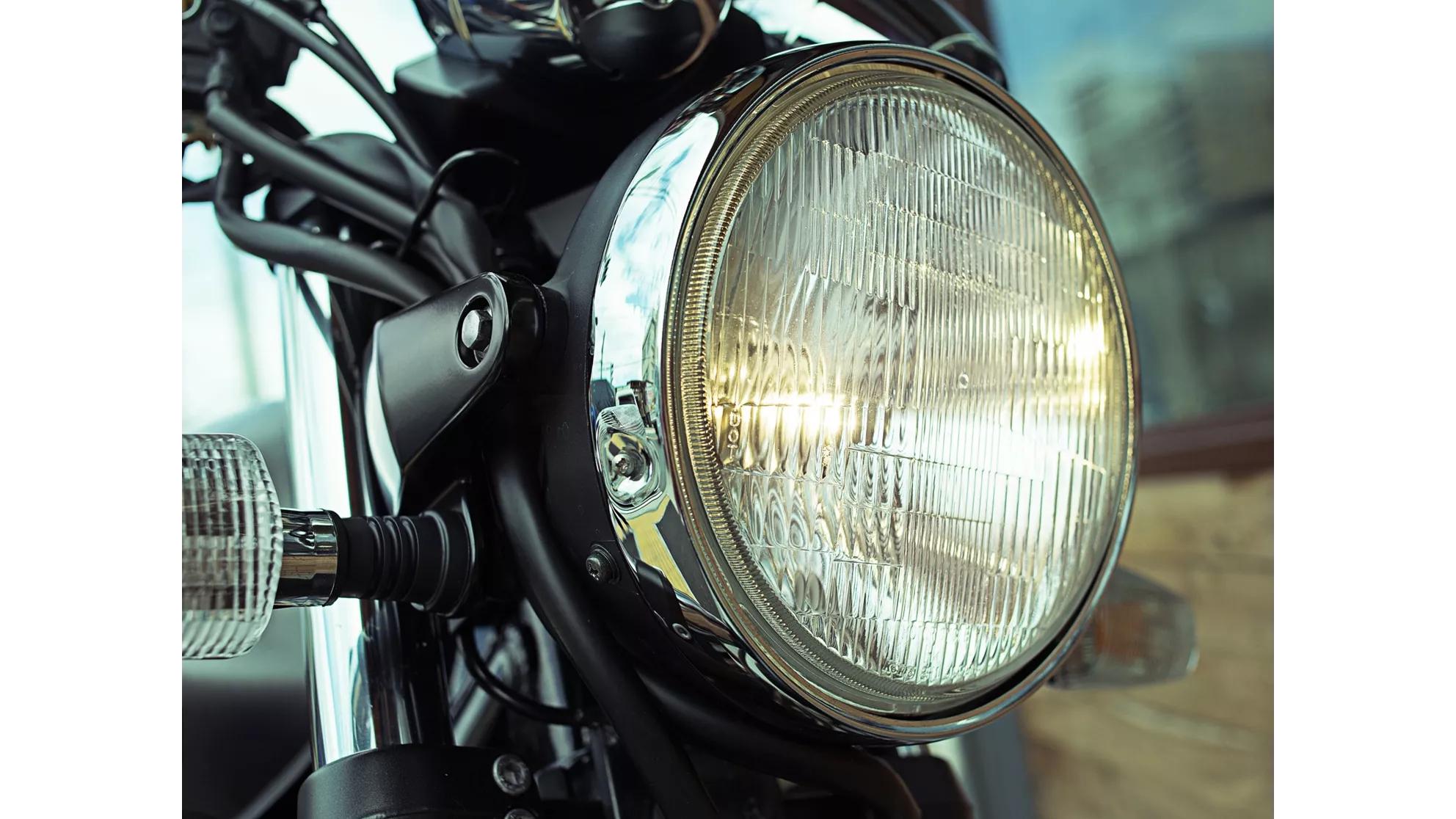 Yamaha XJR 1300 - Image 6 Yamaha XJR 1300 - Image 6