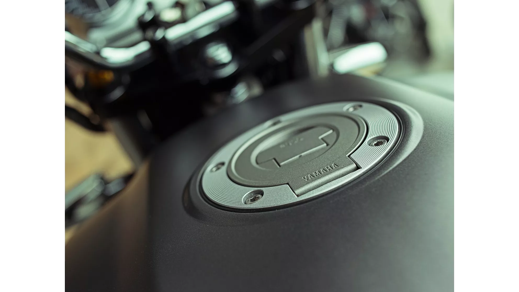 Yamaha XJR 1300 - Image 13 Yamaha XJR 1300 - Image 13