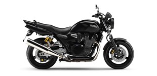 Yamaha XJR 1300 2014 vs KTM 1190 Adventure 2014