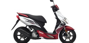 Yamaha Jog-RR 2014 vs Yamaha Jog-RR 2011