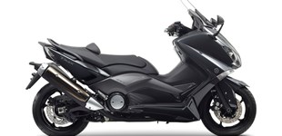 Yamaha XMAX 300 2020 vs Yamaha T-MAX 530 ABS 2014