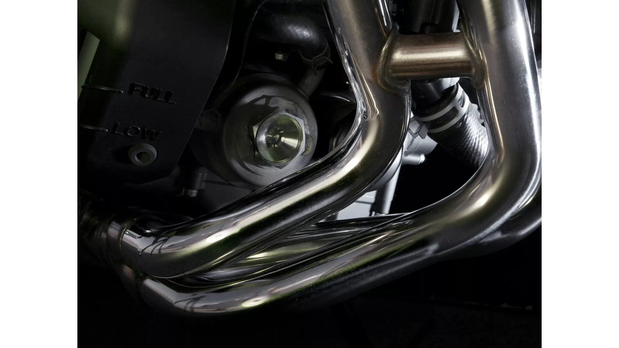Yamaha MT-09 - Image 4 Yamaha MT-09 - Image 4