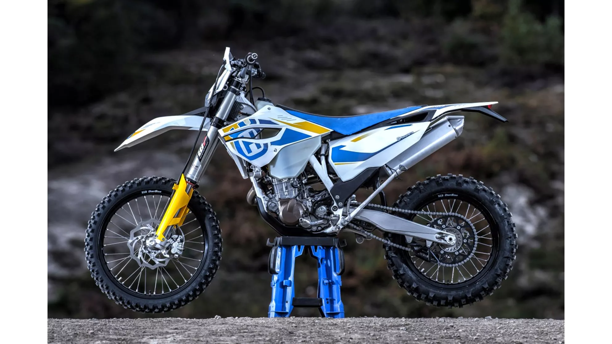 Husqvarna FE 450 - Image 9 Husqvarna FE 450 - Image 9