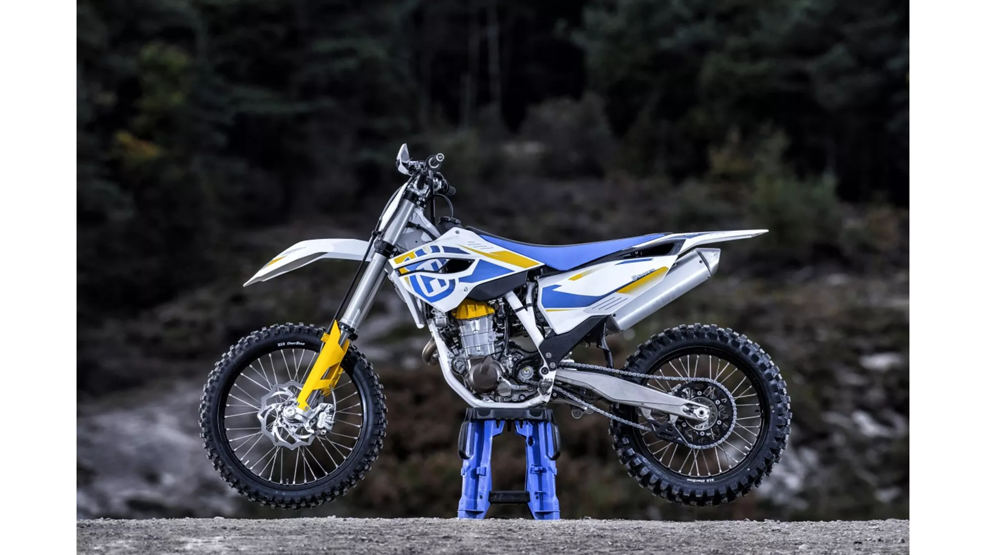 Husqvarna FC 450 - Image 9 Husqvarna FC 450 - Image 9