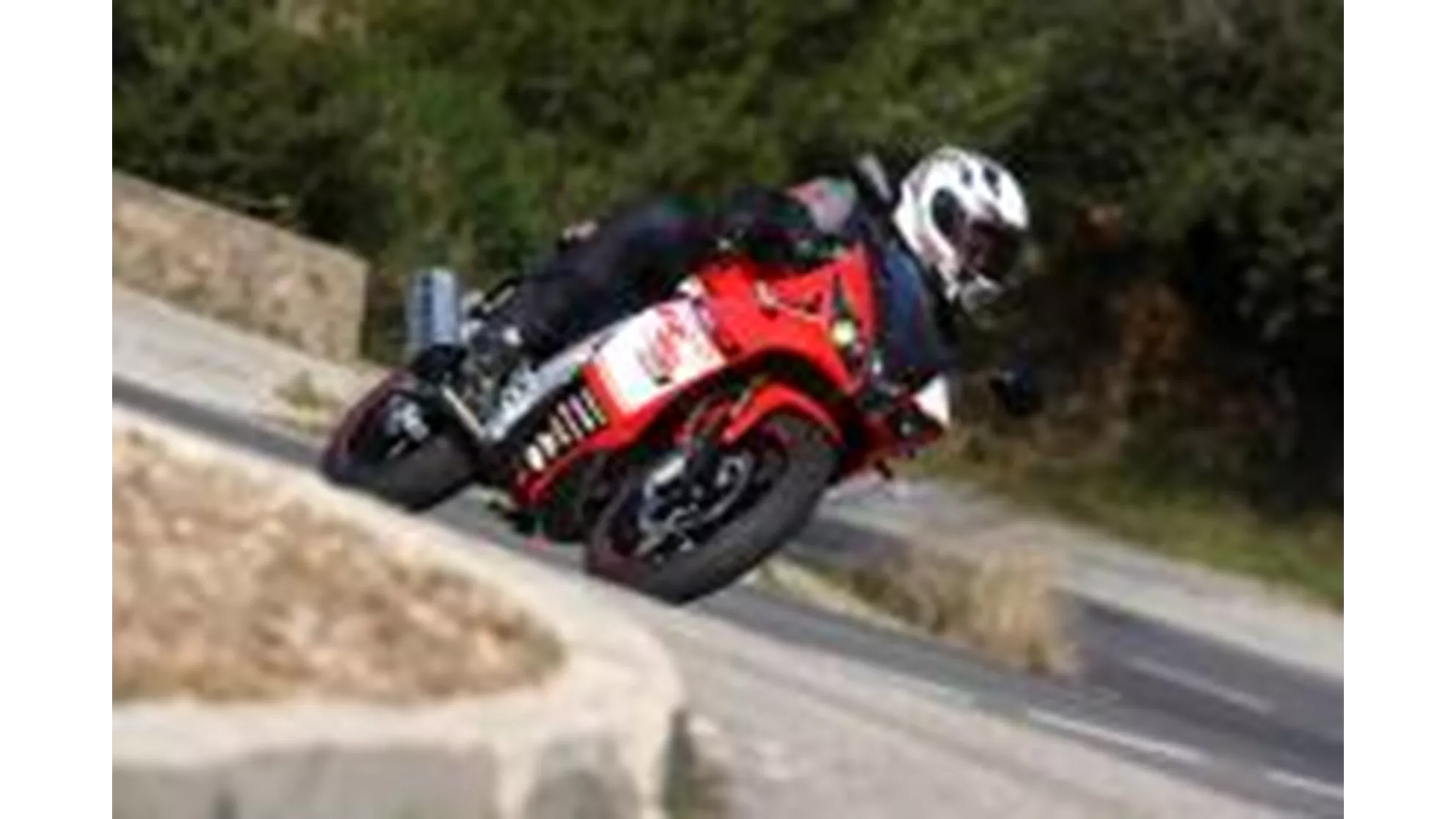 Rieju RS3 125 - Image 1 Rieju RS3 125 - Image 1