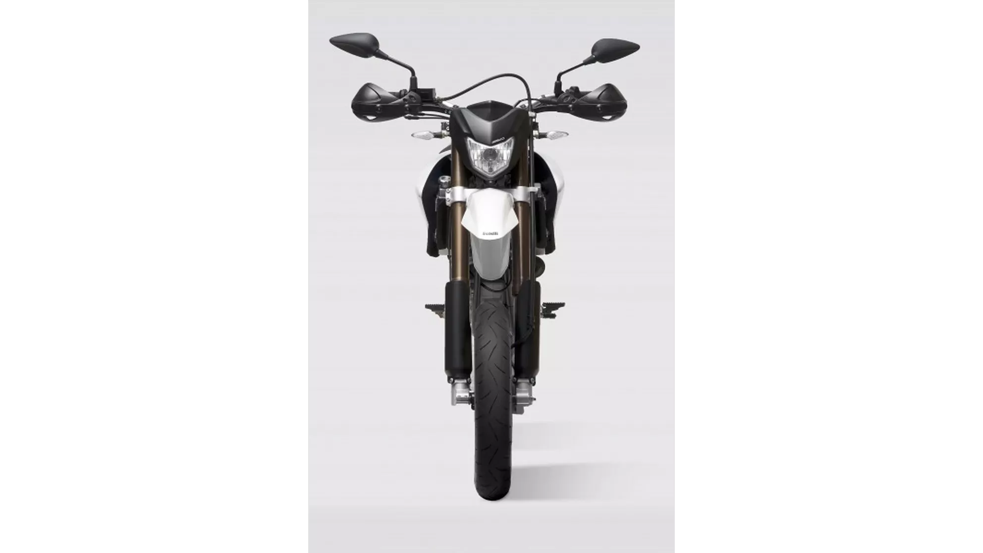 Benelli Motard 250 - Image 1 Benelli Motard 250 - Image 1