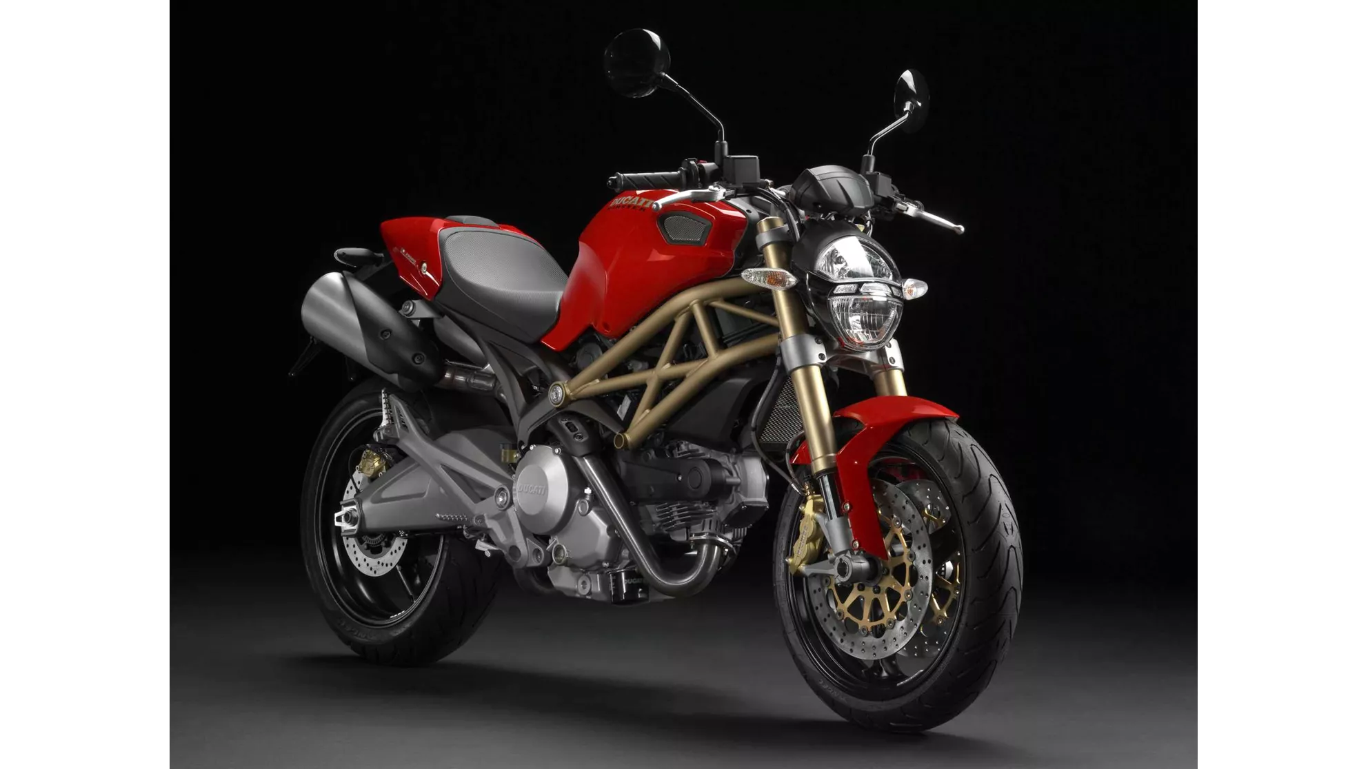 Ducati Monster 696 - Resim 4
