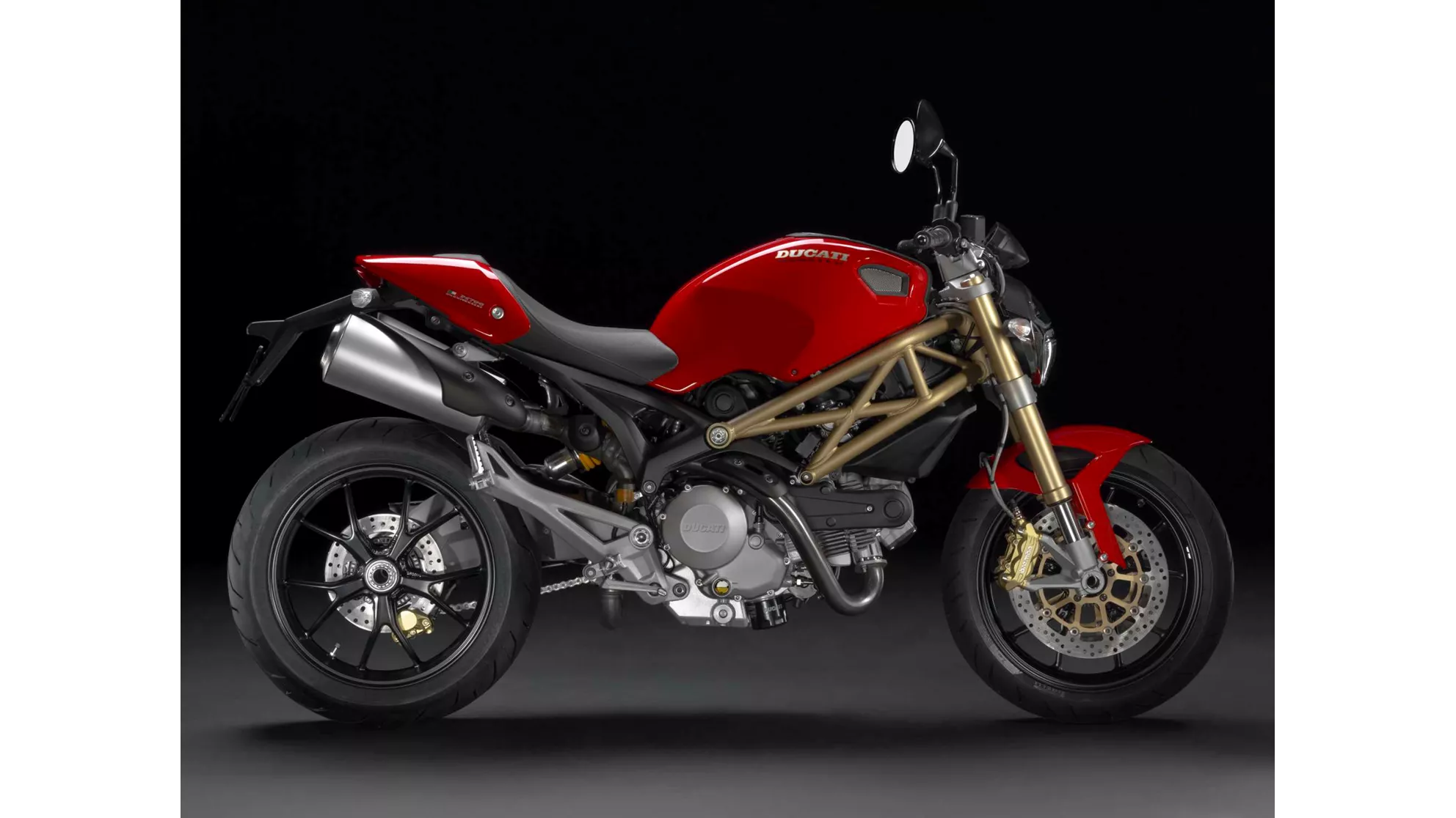 Ducati Monster 796 - Resim 3